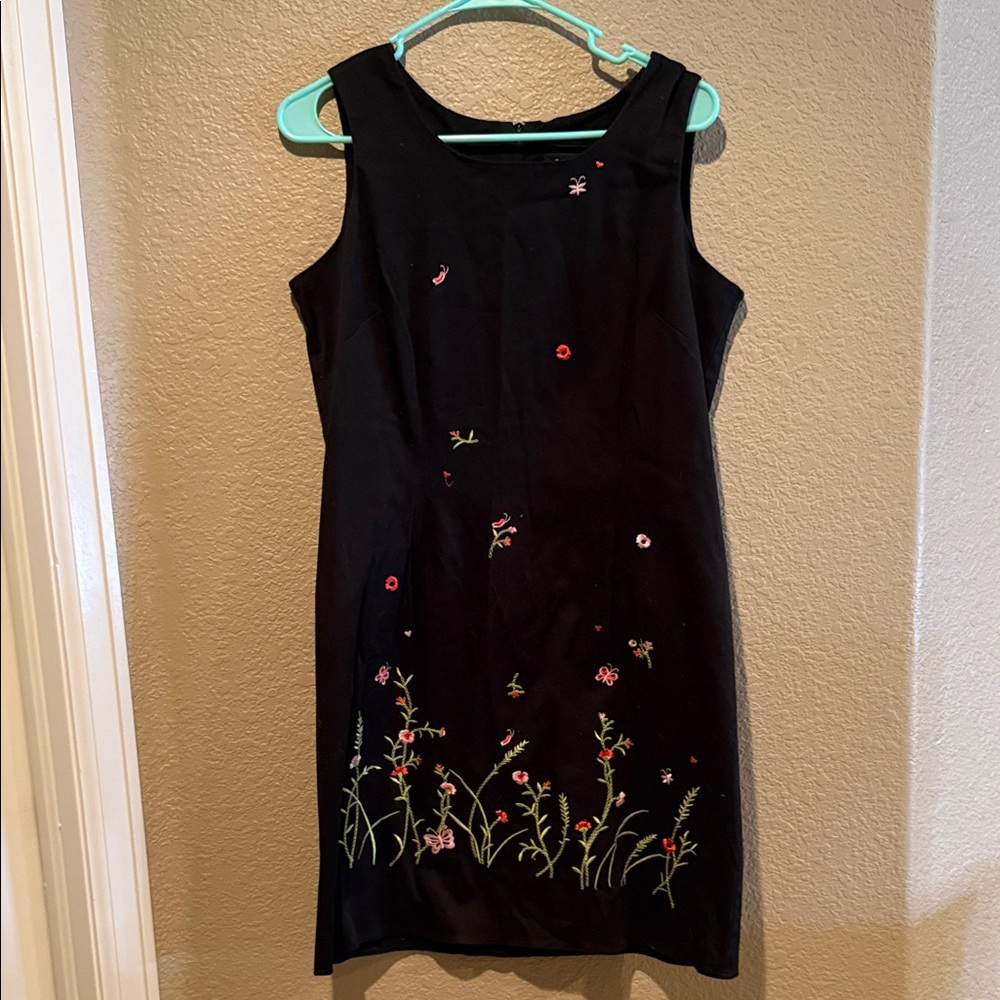 Sag Harbor Black Dress with Floral Embroidery